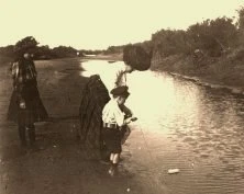 EH01A - Excursion dans les îles du Paranà, Nanny et 2 de ses enfants, Jean et une de ses soeurs.