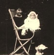 V0495 - Vierville, Suzanne et Philippe