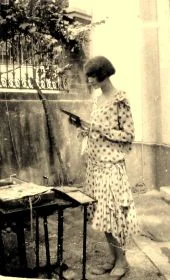 1927