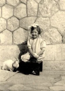 Brigitte en Grèce, à Castella, janvier 29