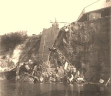 V0894 - Port de Rosario, éboulement de falaises