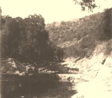 V0982 - Sierras de Cordoba, la prise d'eau (toma de agua)