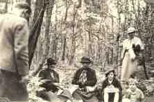 Bonne-Maman, Nany, Brigitte Tante Suzon, Yves, à Compiègne ??, octobre 35