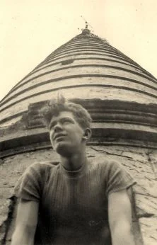 François dans la tourelle, détruite en 1944