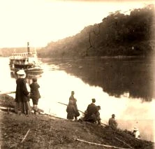 V0197 - 30 mai 1909, l' "Ibera" revient à Puerto Aguirre prendre les voyageurs pour le retour