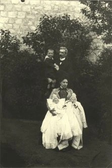 V6910 - en famille 1902