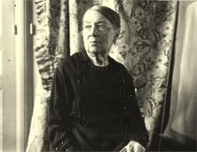 Léonie Feige vers 1929