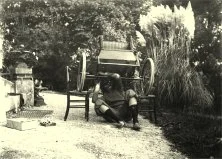 V7308