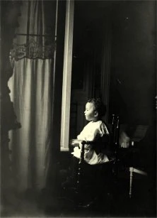 V7410 - Suzanne, 1905, Neuilly?