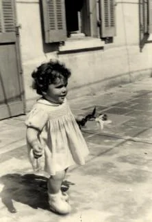 Yann, Maman, Agnès, 1-53