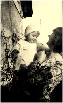 Jean-Paul Hausermann et Tante Maine, avant leur départ de France pour venir à Rosario