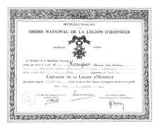 (détails)