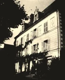(détails)