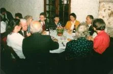 de g à d: Claudie Terrazoni, Michel Besson, ?, Ferdinand d'Yvoire, Fanny Besson, Annie de la Villeguérin, François de la V., de dos et de d à g: Colette d'Yvoire, Grannie, Philippe Terrazoni