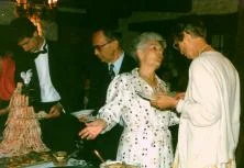de g à d: frédéric, François d ela Villeguérin, et Christiane qui prend Claude à témoin.
