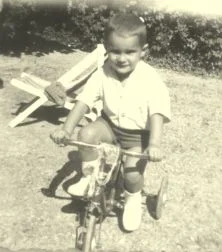 Frédéric en tricycle