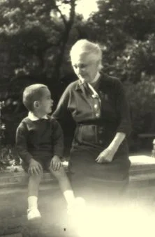 Grannie et Valérie
