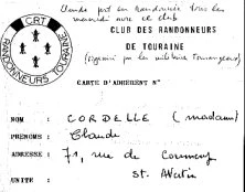 Claude fait de la randonnée avec un club militaire de Tours