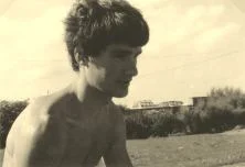 (détails)